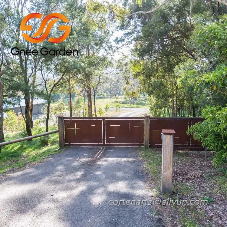 Cửa cổng kim loại sân sau bằng thép Corten