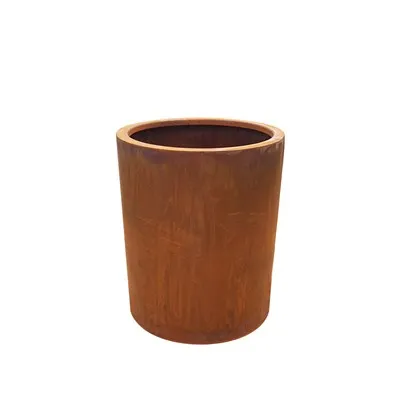 Chậu trồng cây bằng thép Corten hiện đại