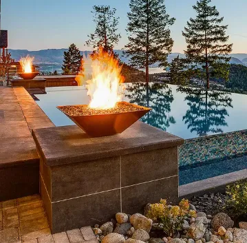 Bể bơi Square Corten Steel Fire và Water Features